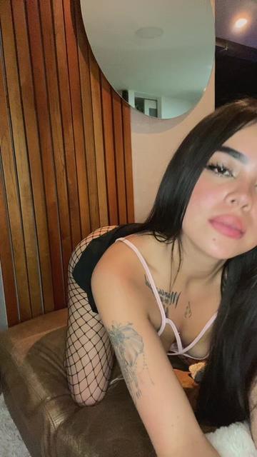 @ninasuarez.69