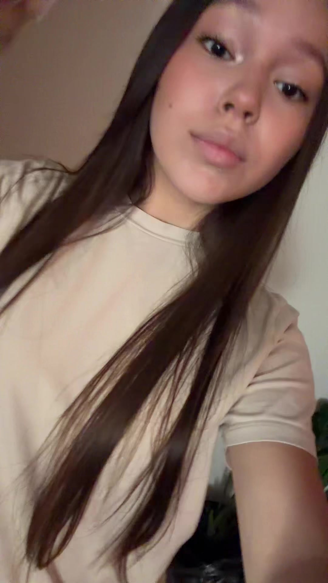 @таська