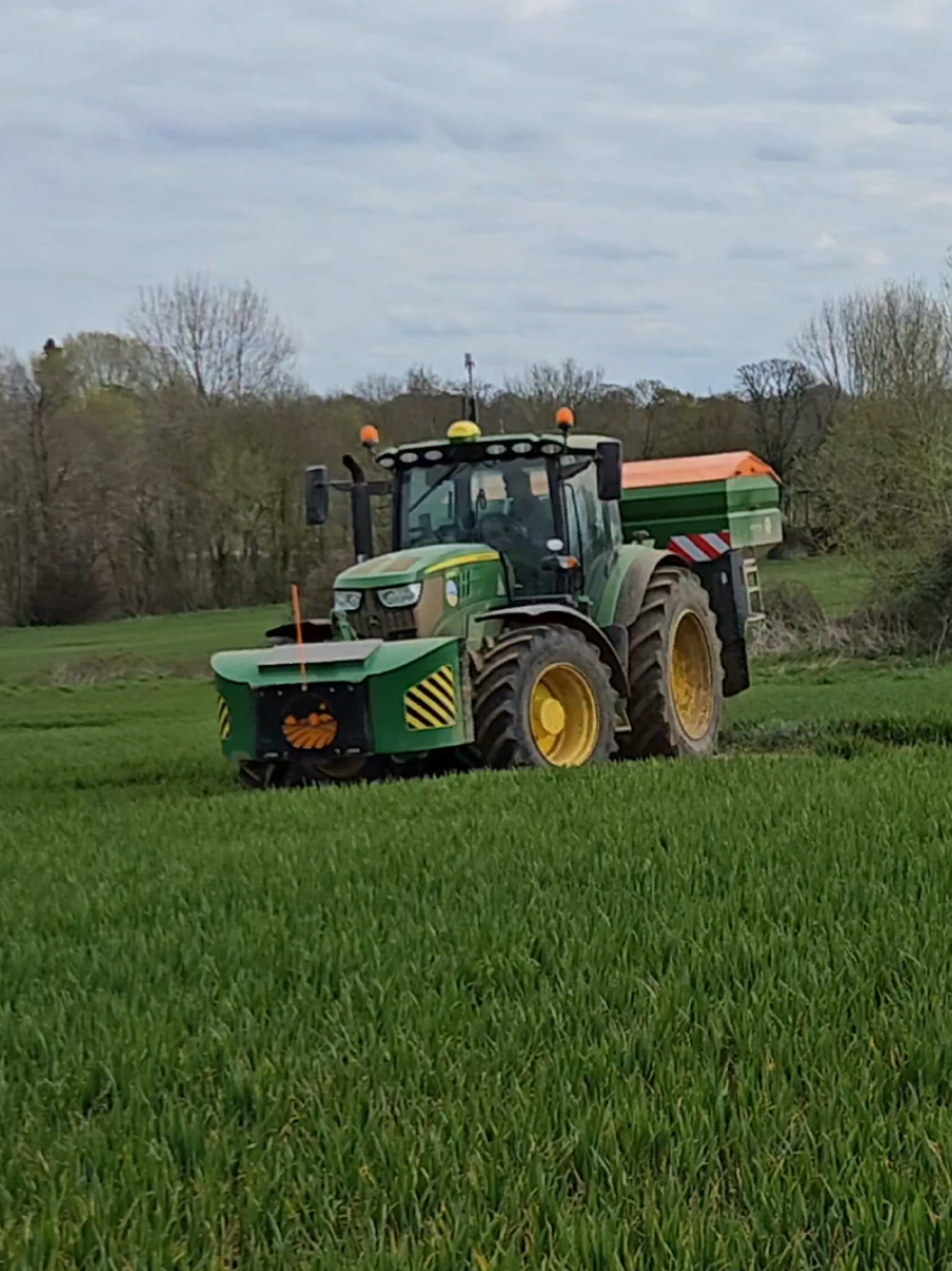 @tractortrackers