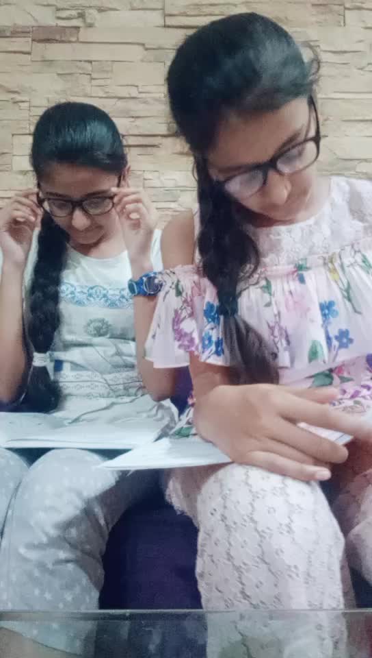 @Tanishka👭Yashika