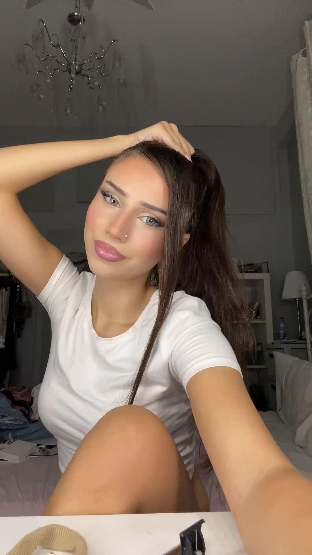 @🍸