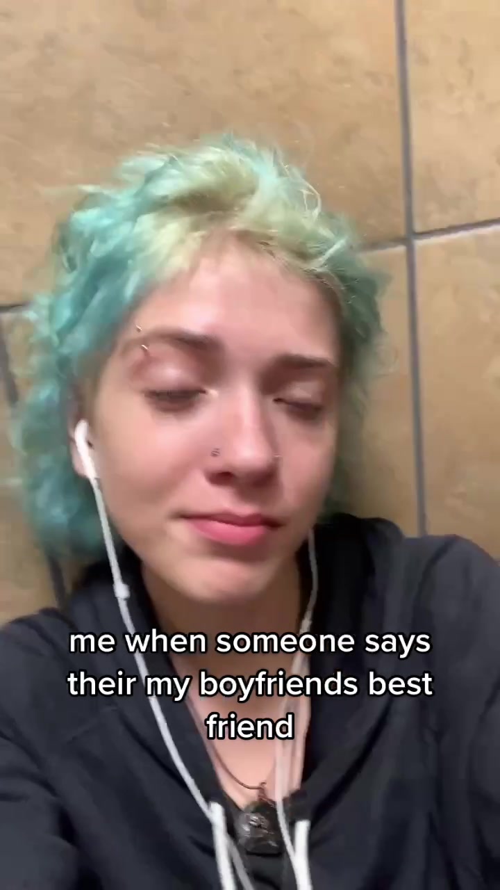@🫂