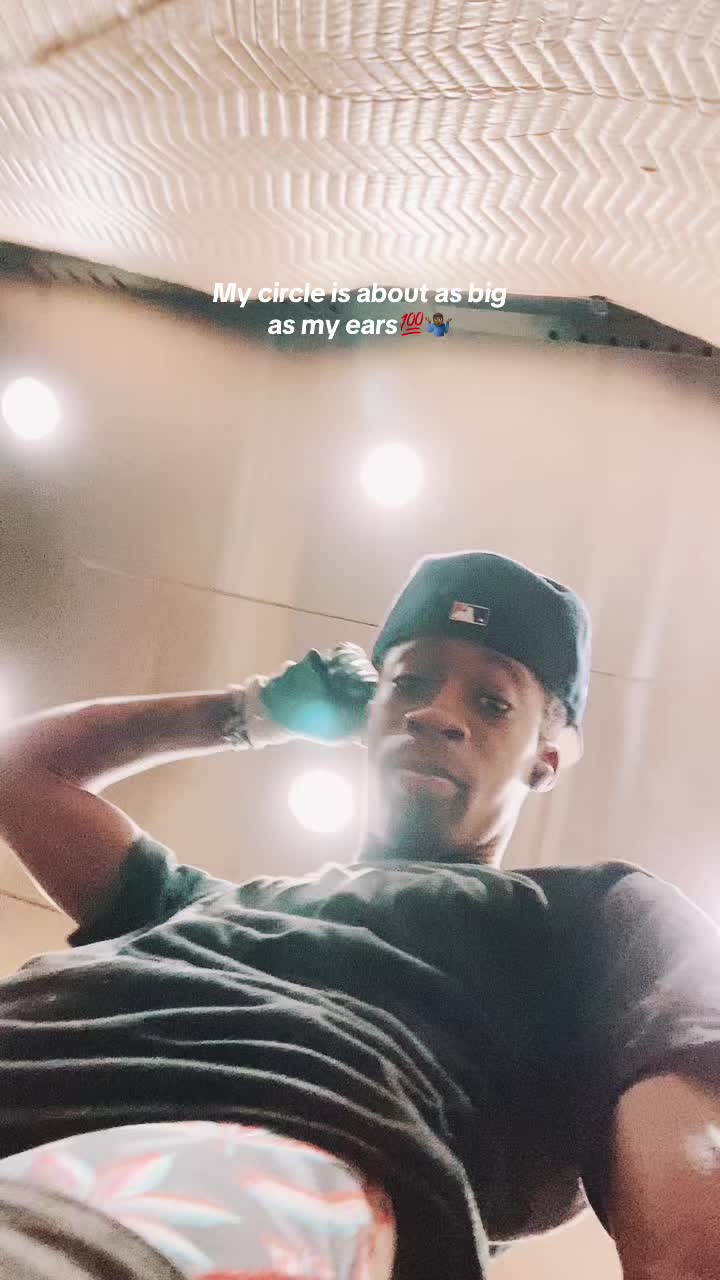 @B4BYF4C3__