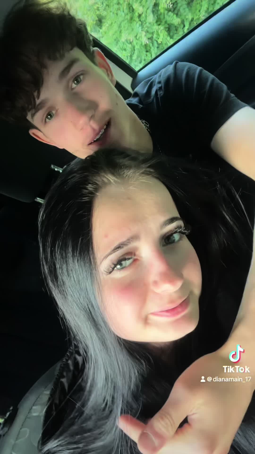 @𝒟𝒾𝒶𝓃𝒶 👺