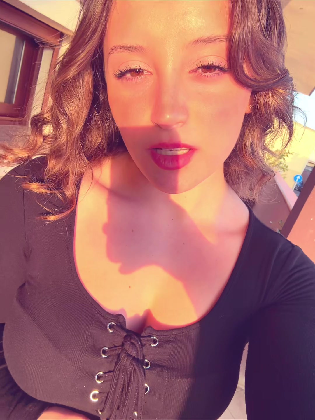 @Noemi🧛🏻&zwj;♀️