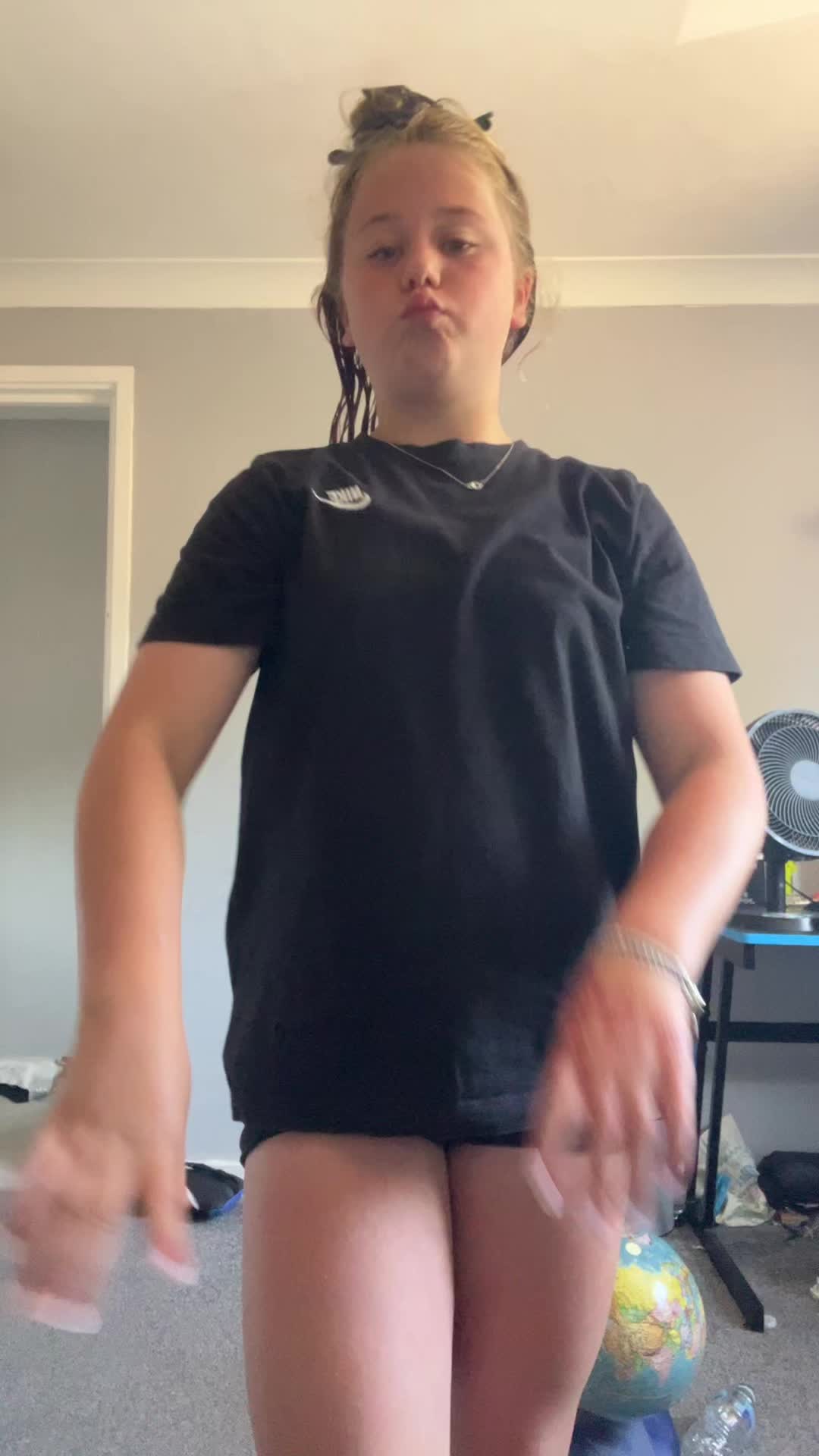 @maisie