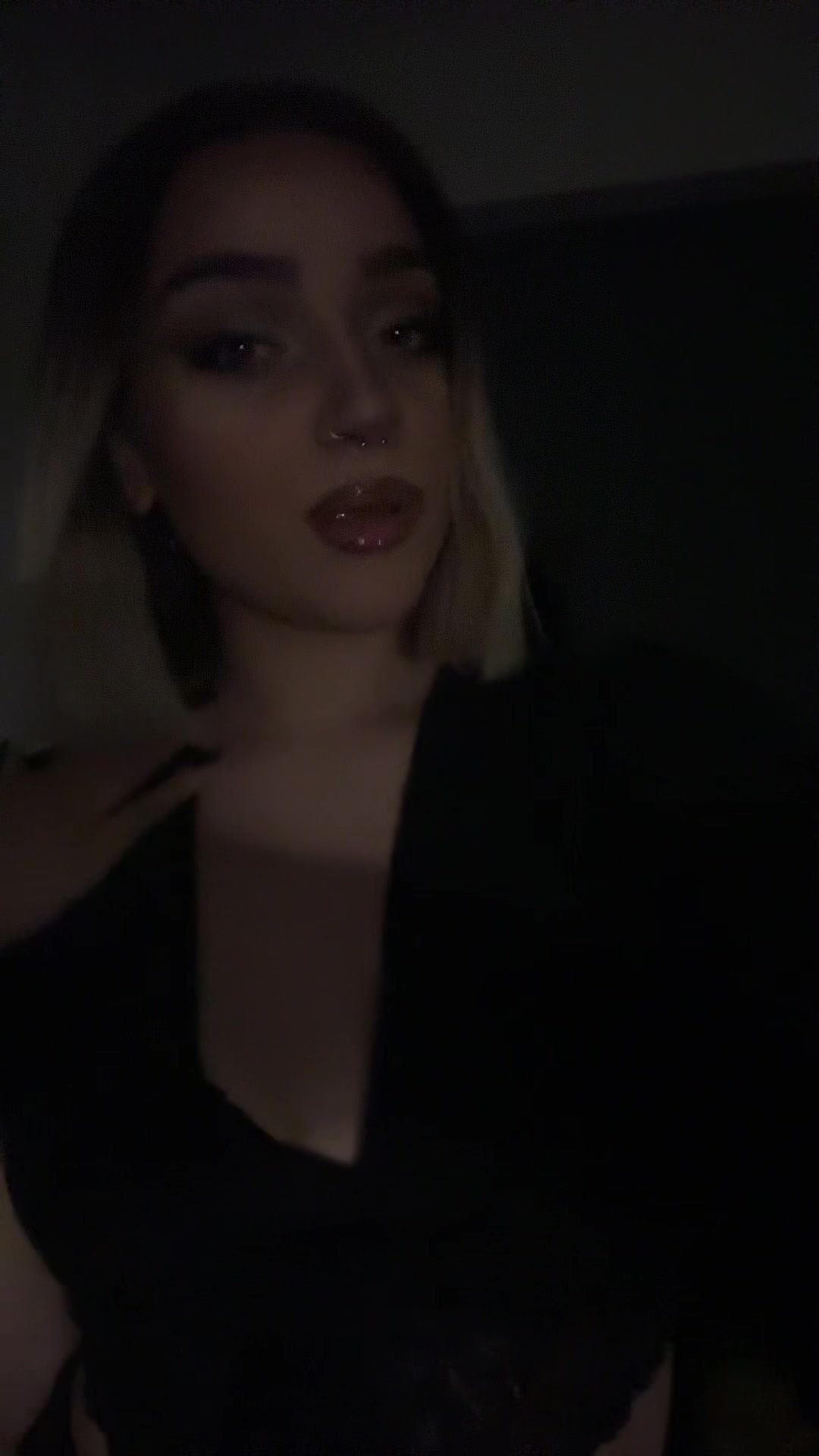 @𝕰𝖑𝖊𝖓𝖆 𝖅𝖆𝖋🕷