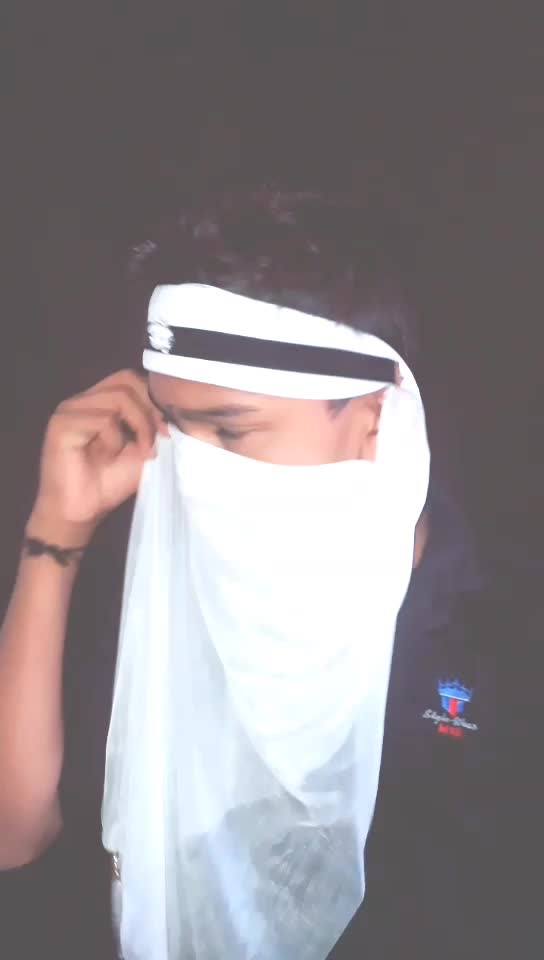 @🆂🅼🅸🅻🅴🆈 🅱🅾🆈