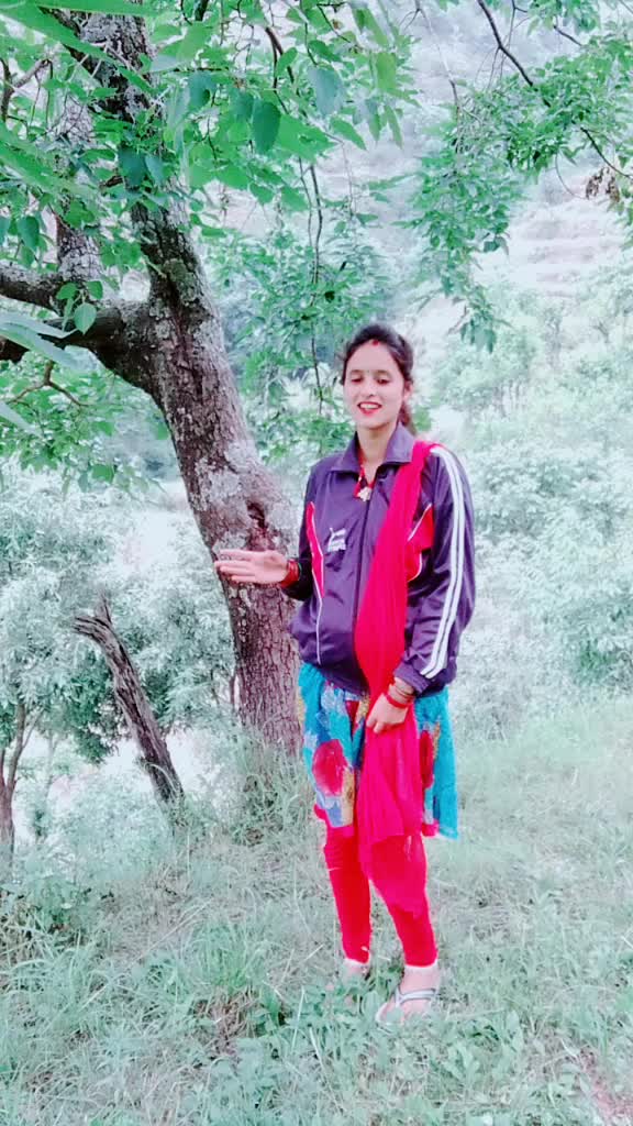 @sangi anii😘