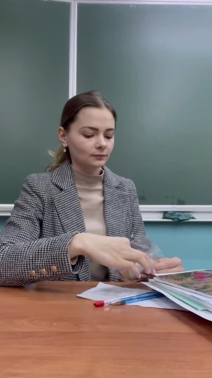 @meow_teacher_meow
