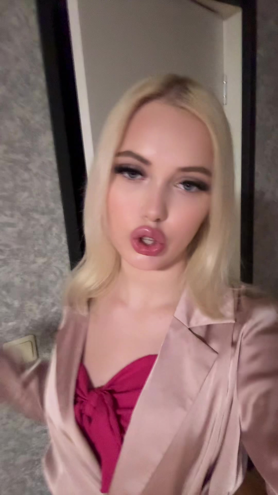 @🧛🏻