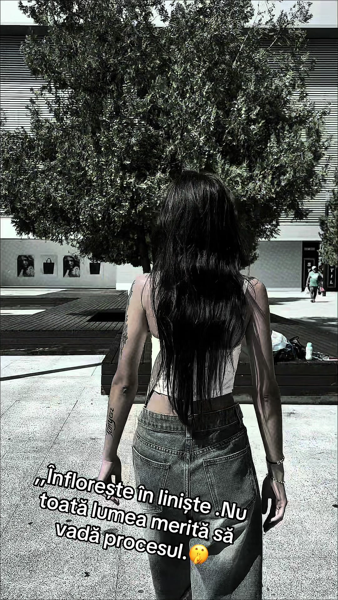@Elenashalessio