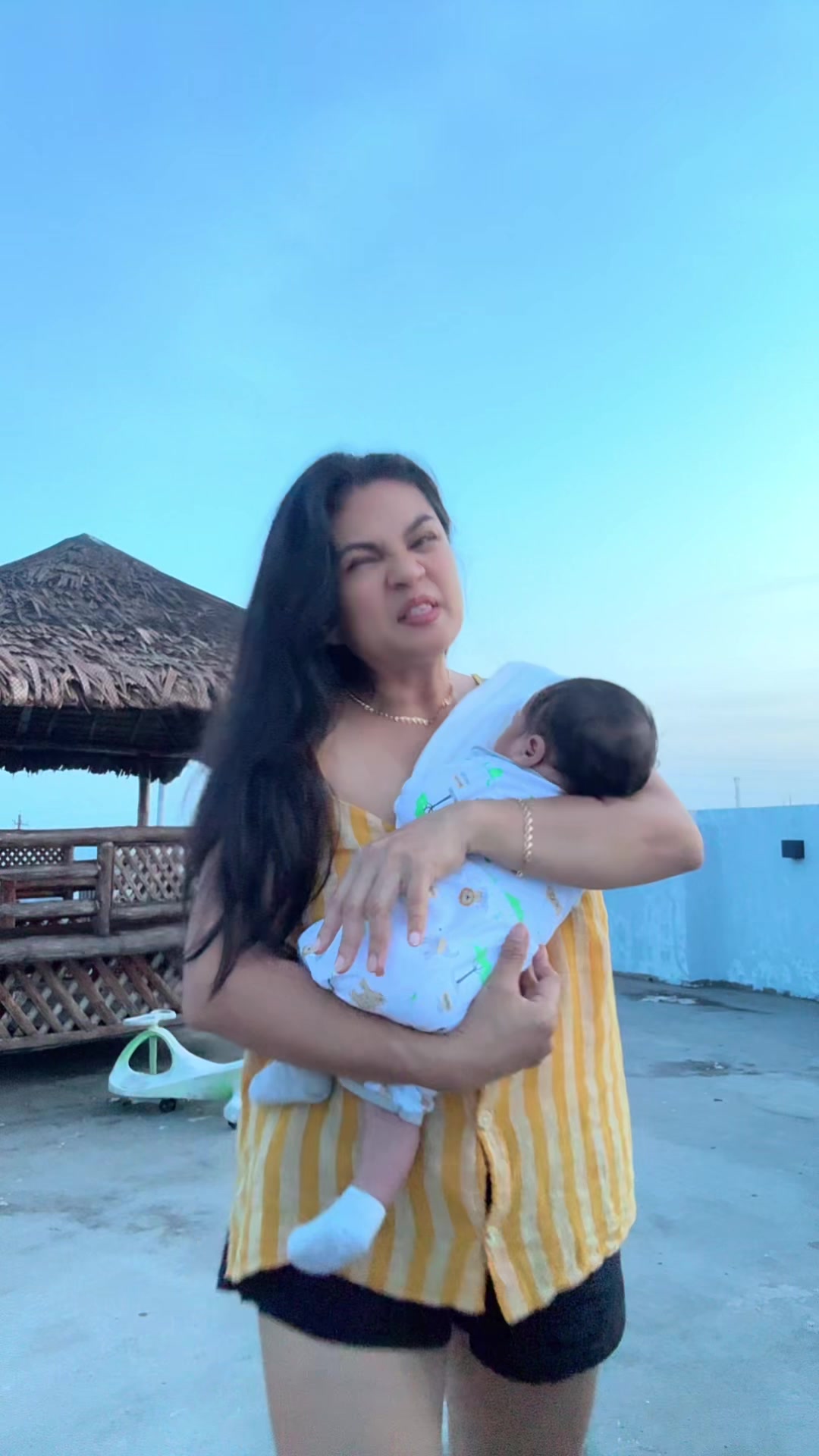 @Lola🧐