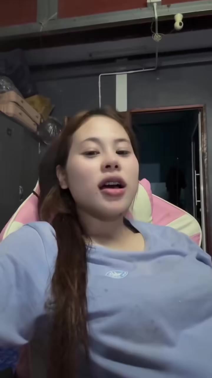 @น้องฝน ชอบกินนม