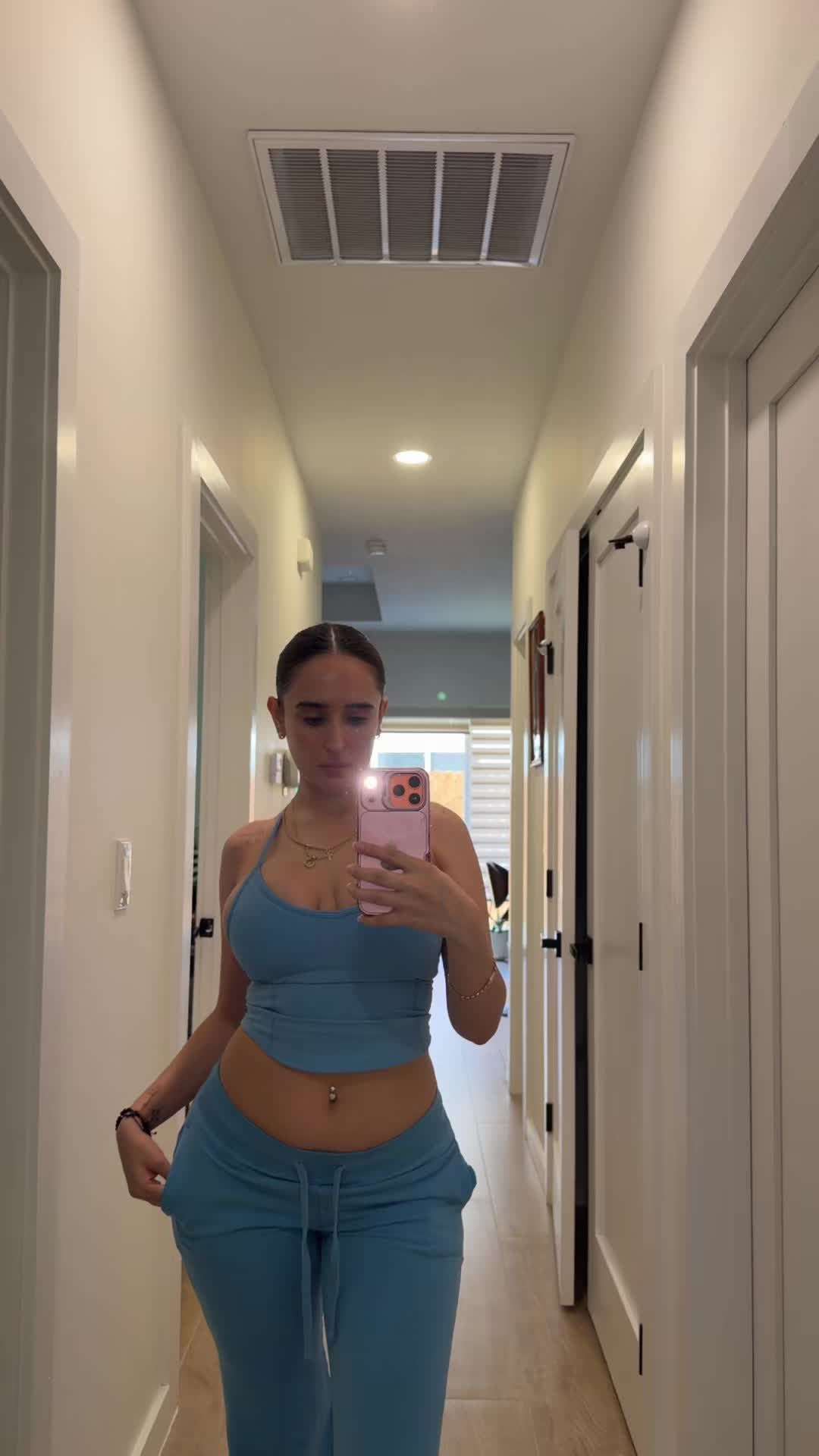 @👼🏻