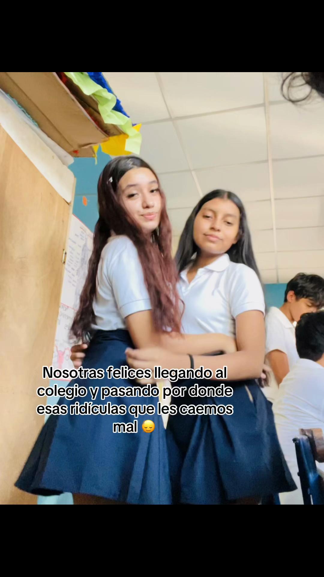 @𝑵𝒂𝒉𝒐𝒎𝒚𝒚𝒚🌸