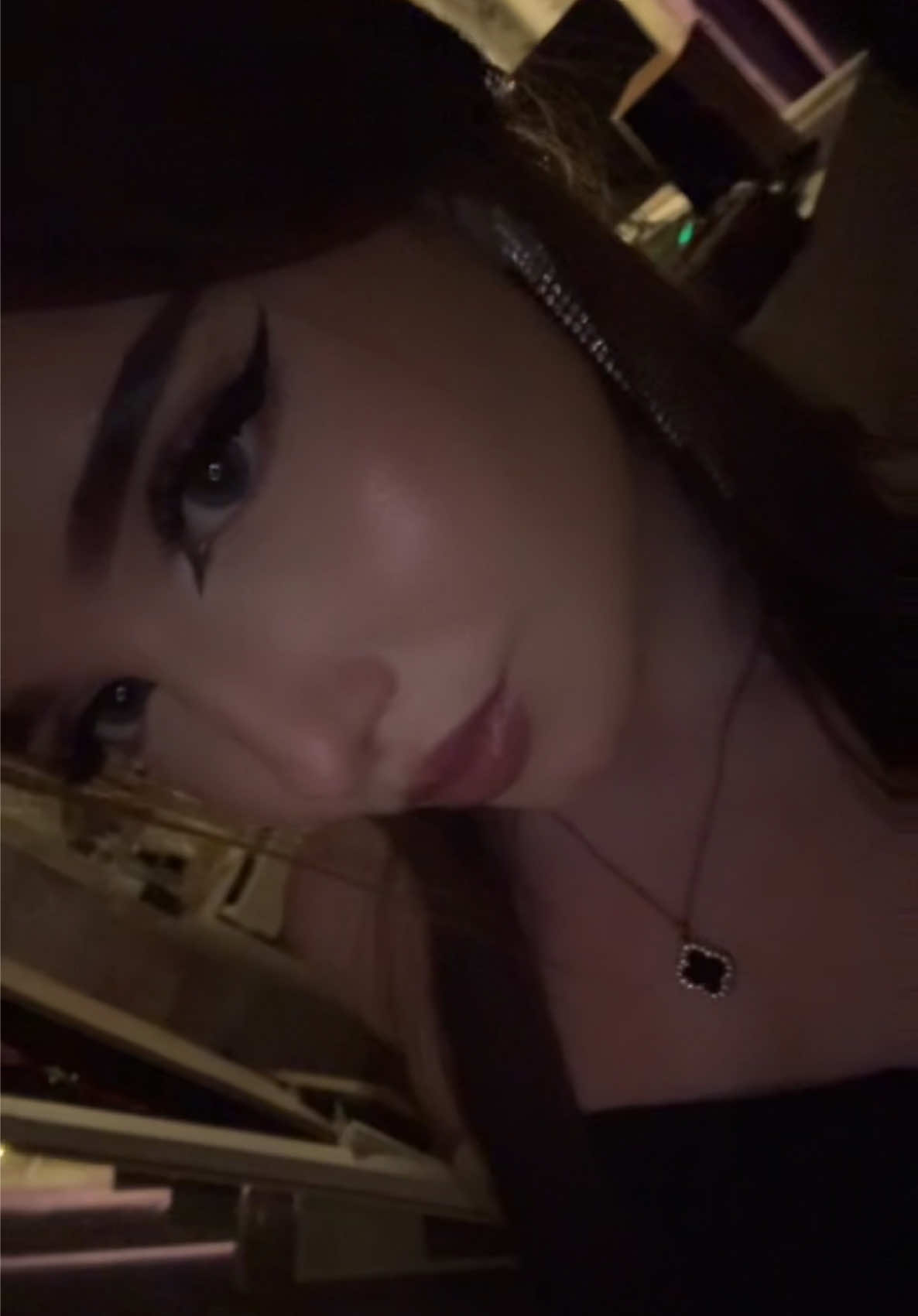 @𝓝