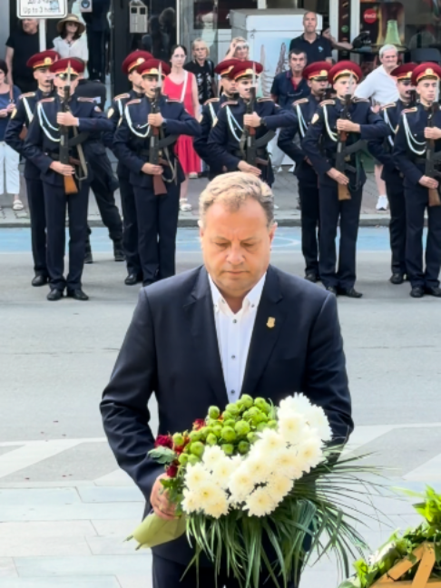 @Даниел Панов