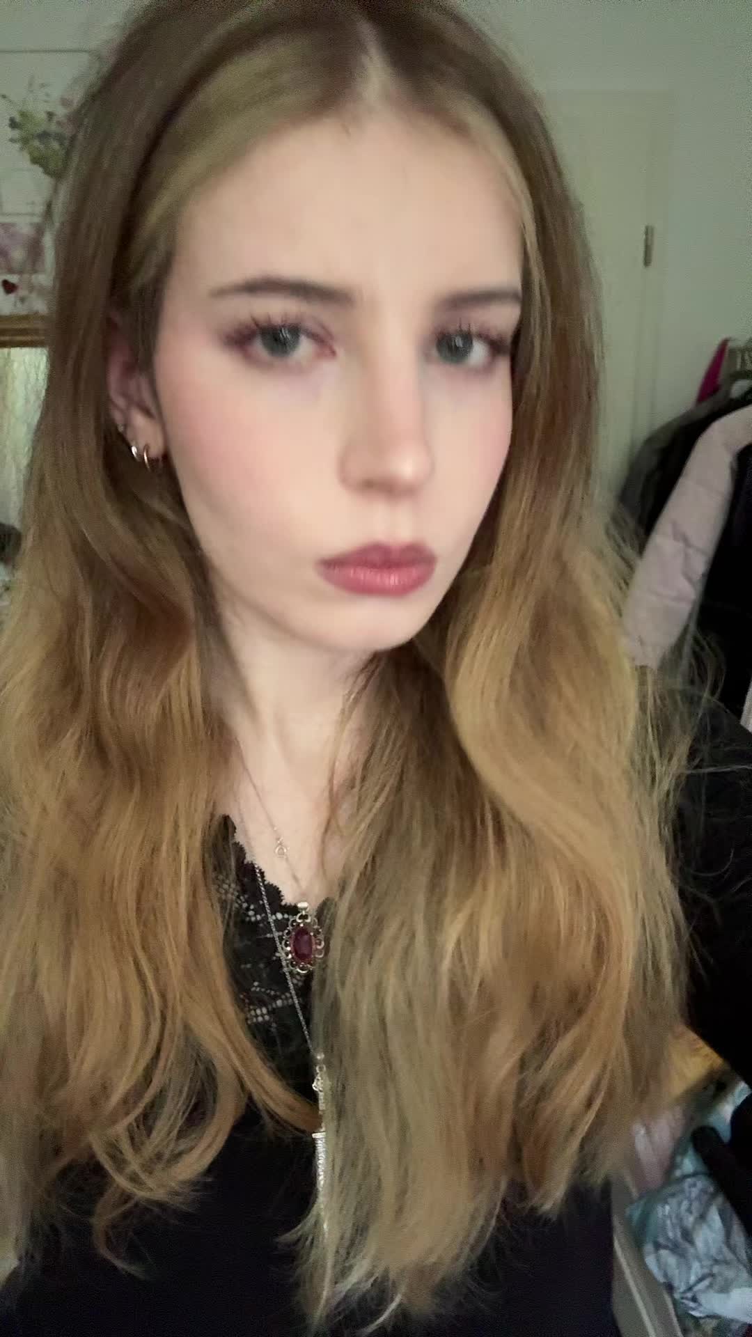 @mj