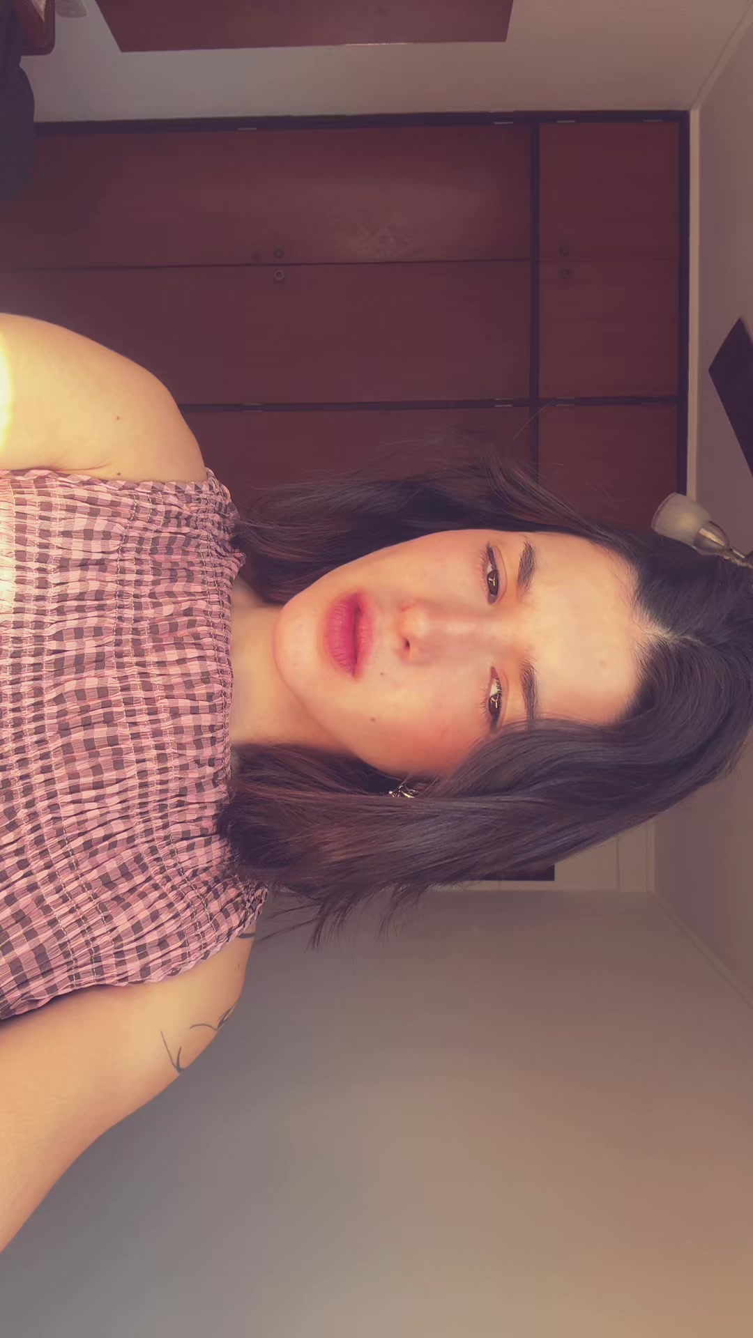 @Tinaaaa 👀
