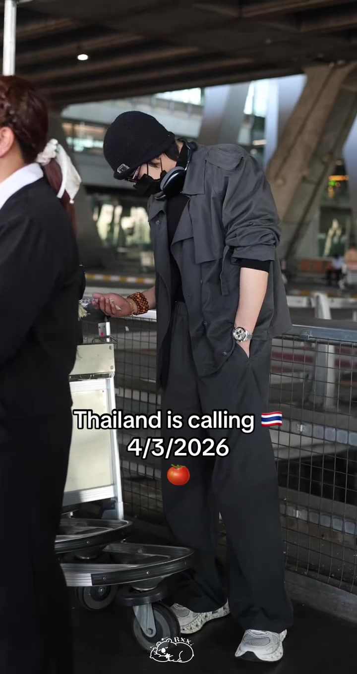 @สืออี 十一 (สิบเอ็ด)