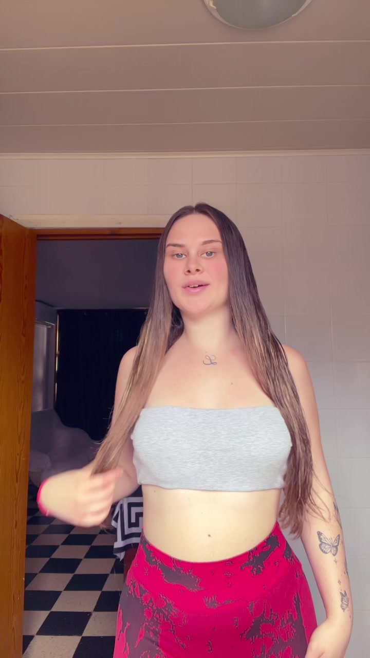 @laaruumaanaa21