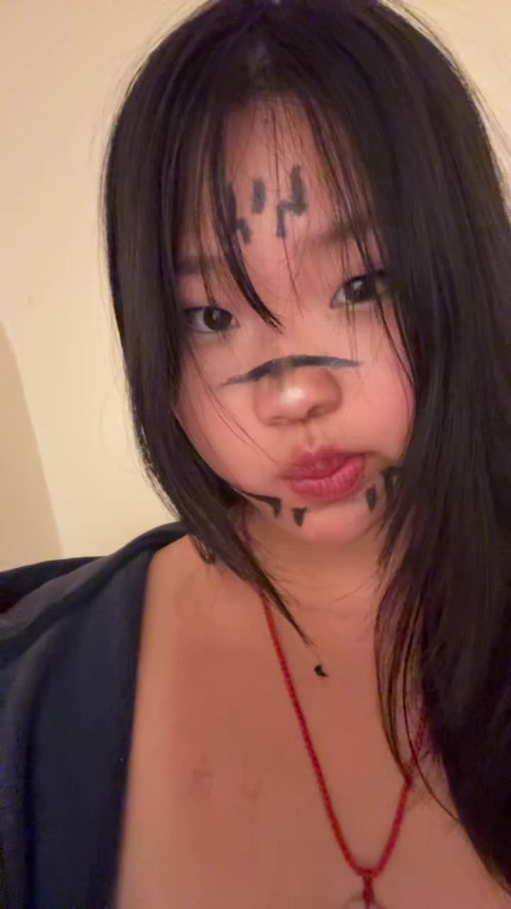 @😼