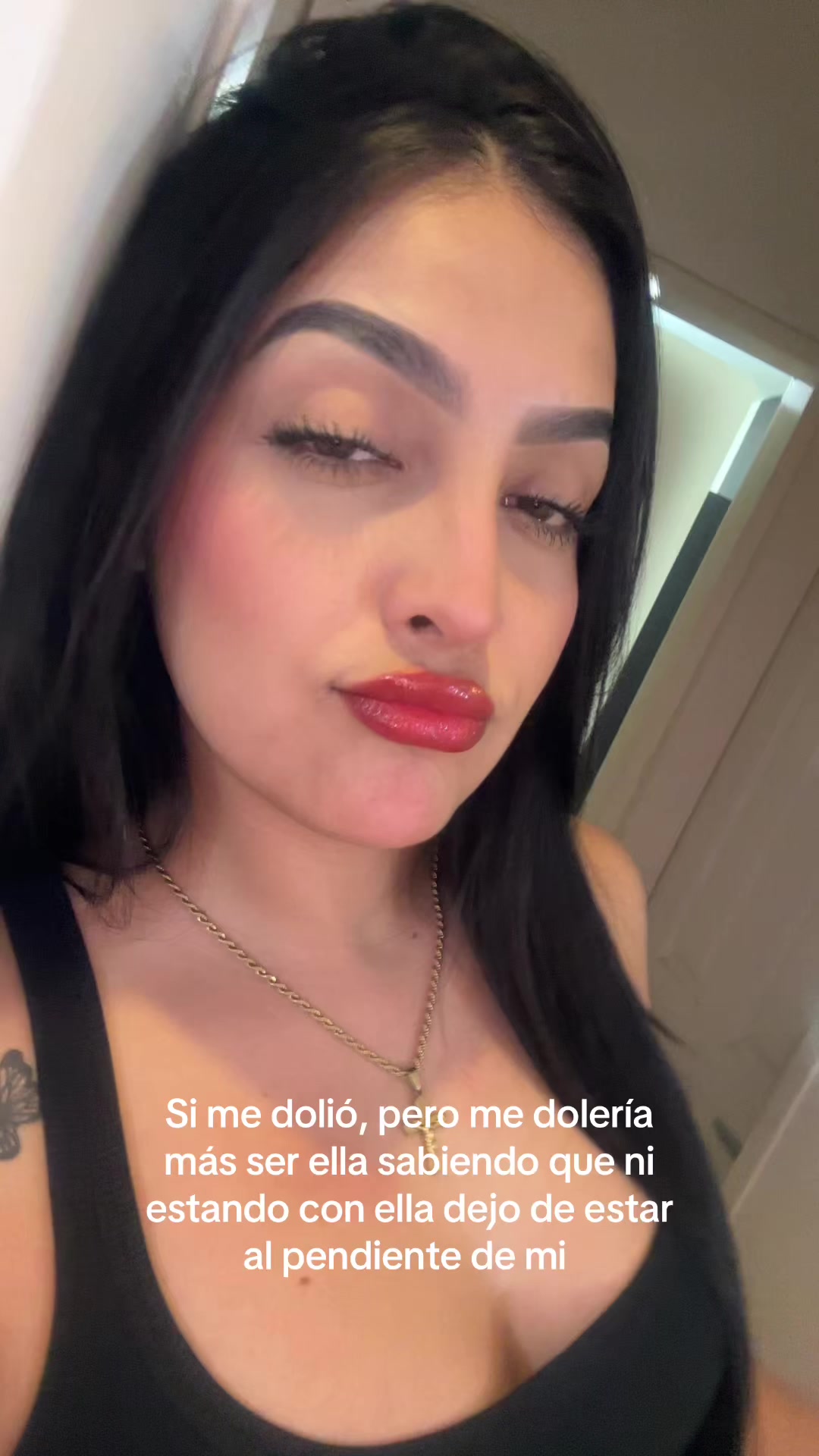 @anivaleencia