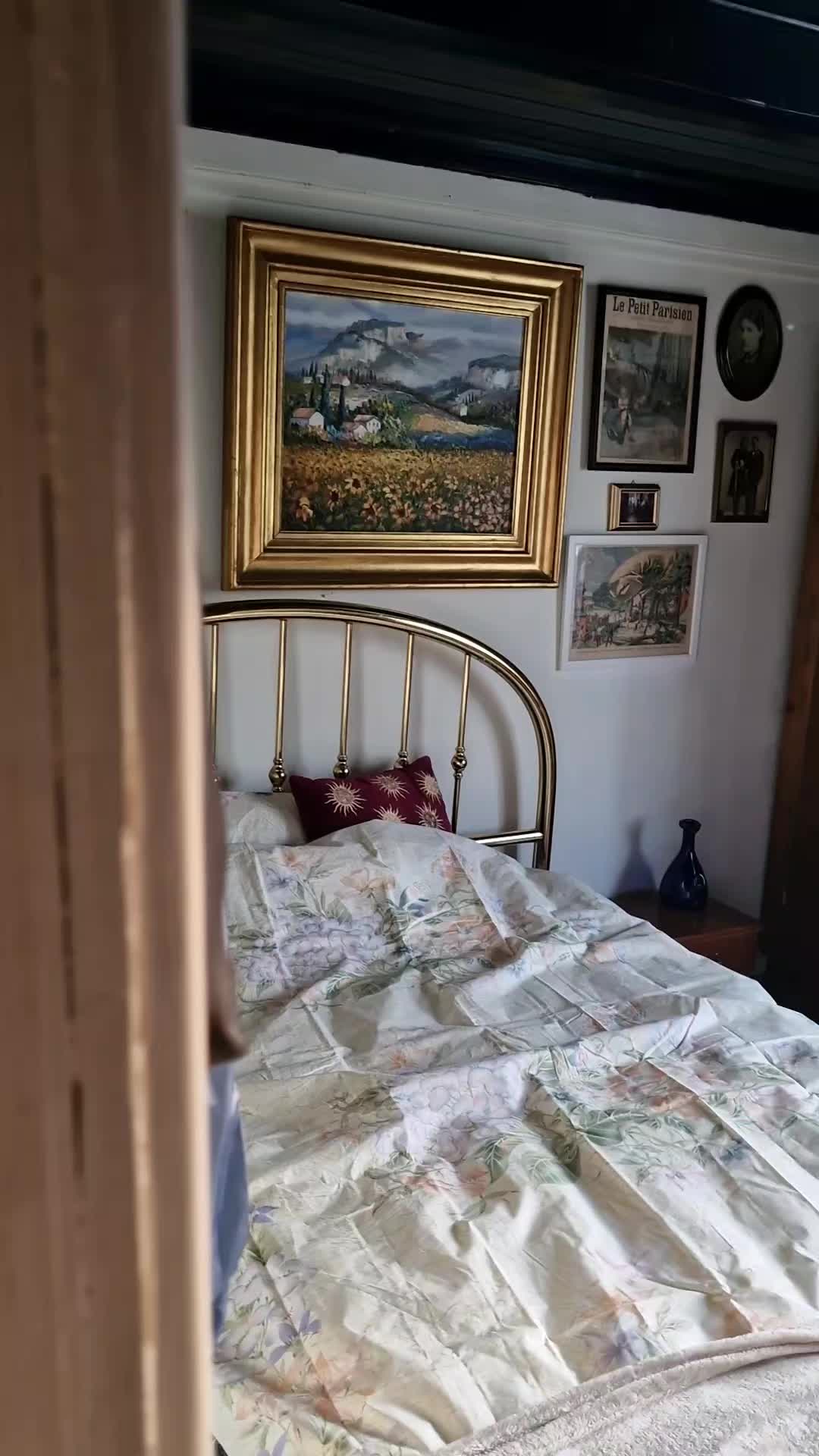 @Emholar
