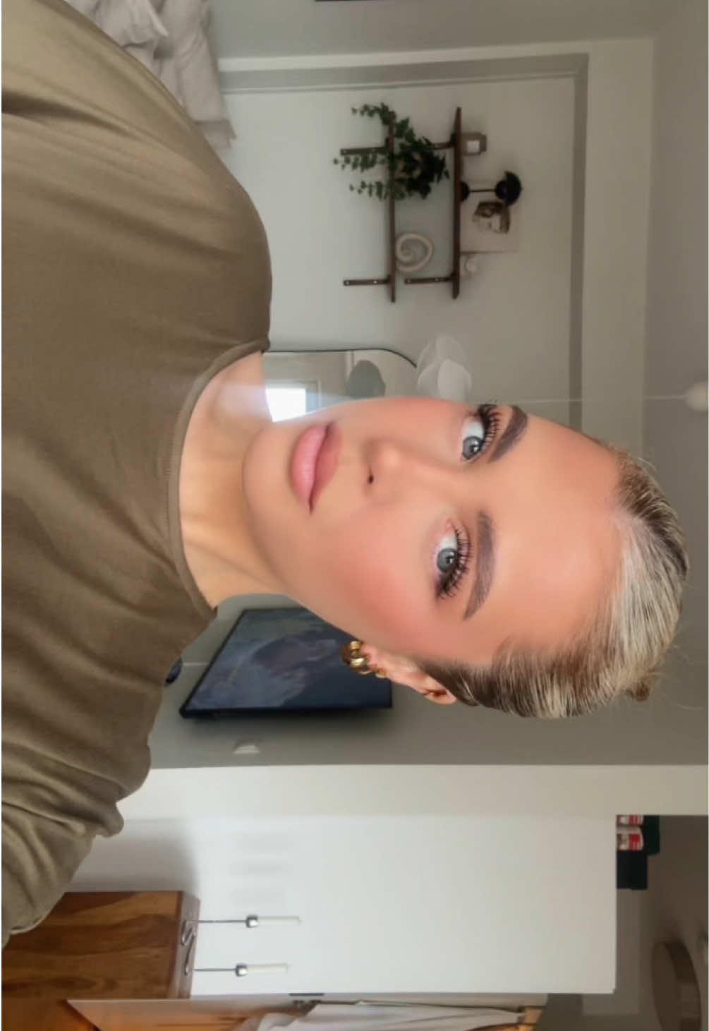@elinccarlsson