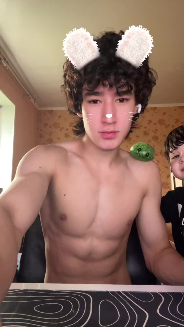 @azizanchik