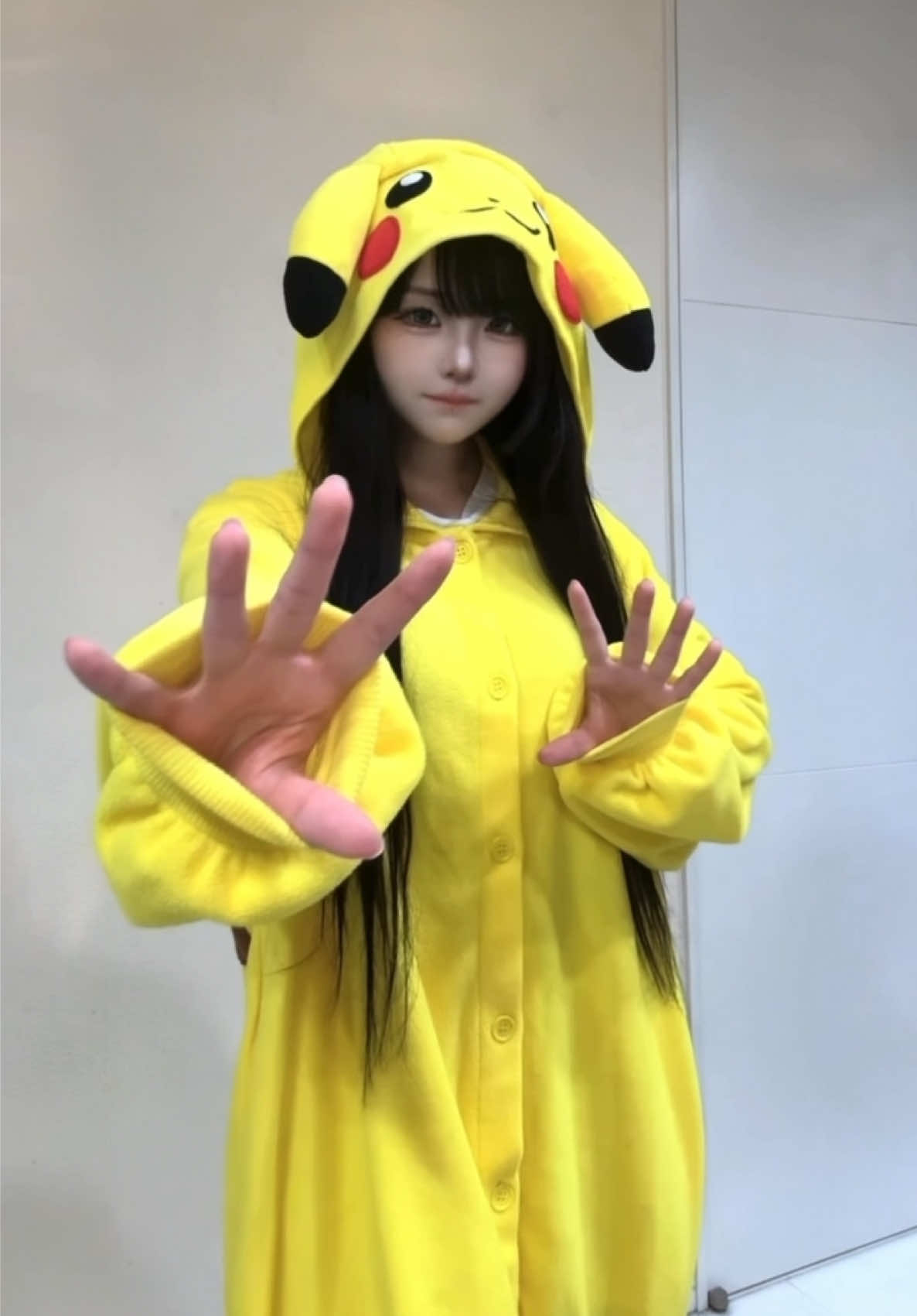 @にゃんぱすー。