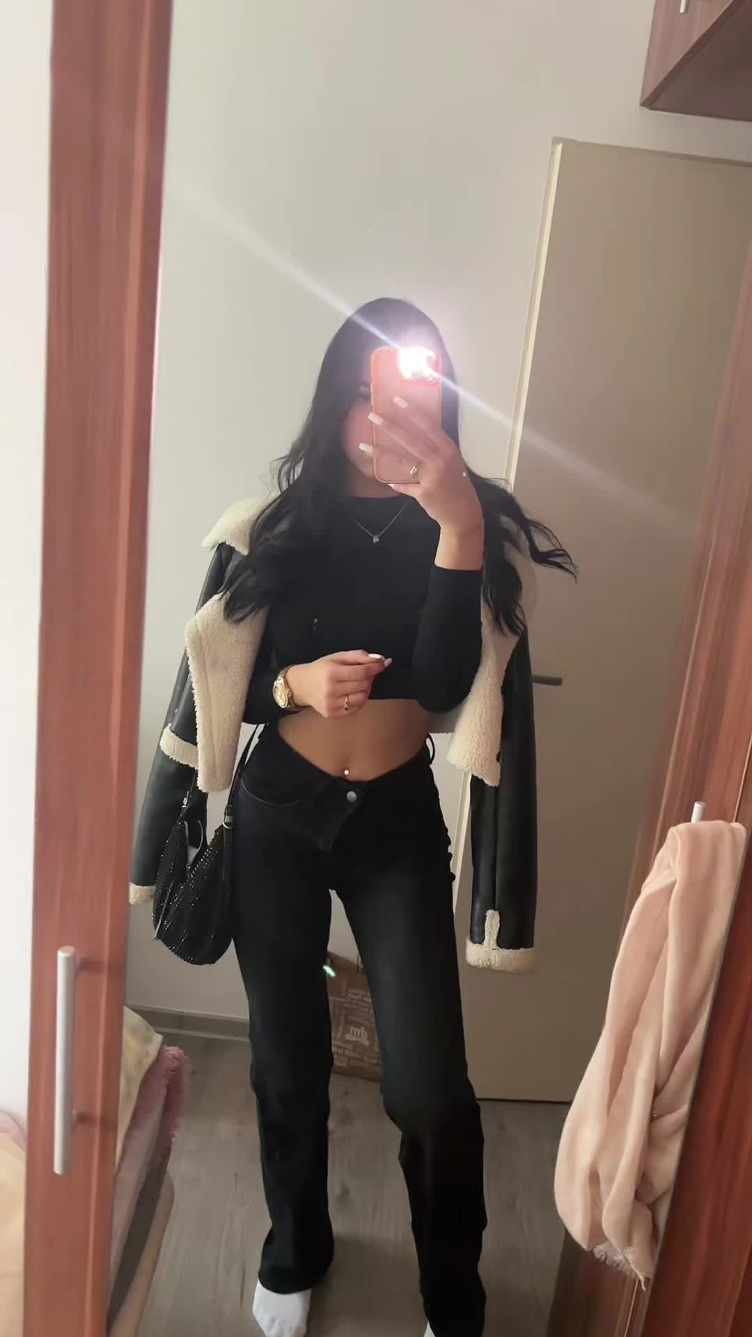 @vani