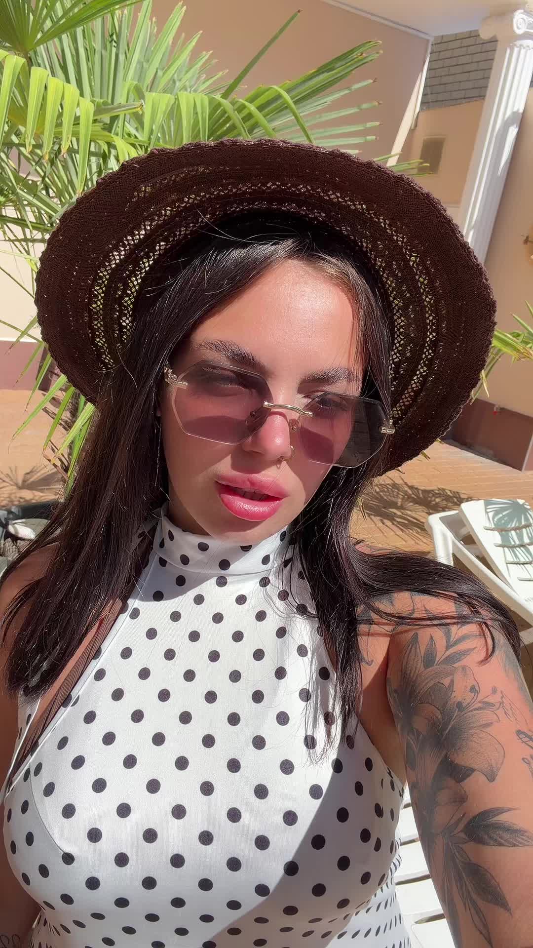 @aangelllinaaaaa