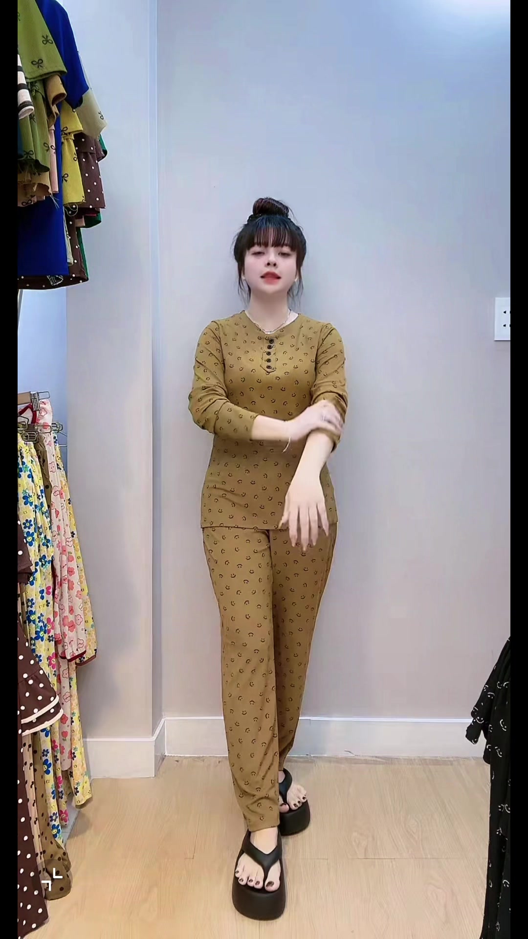 @TẠP H&Oacute;A ONLINE