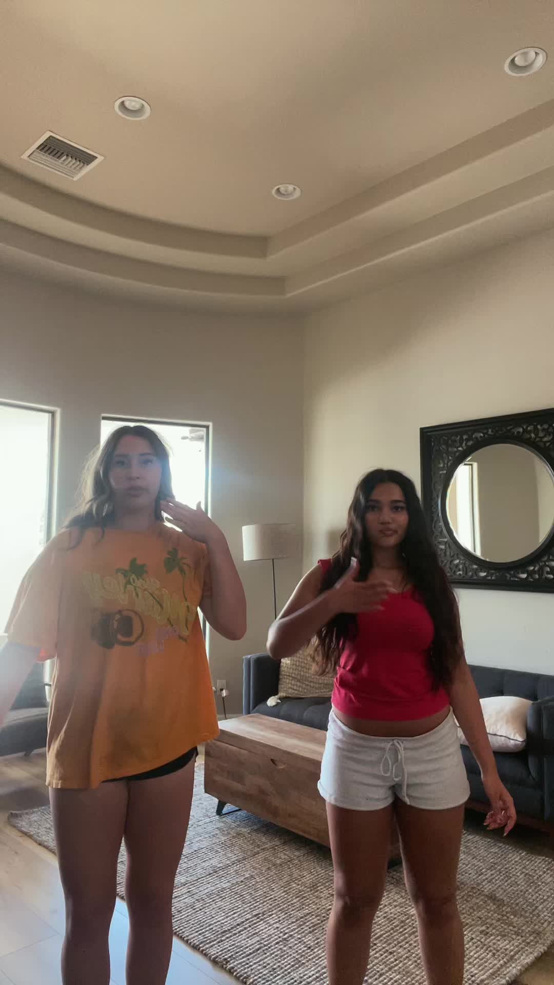 @taNICHEa