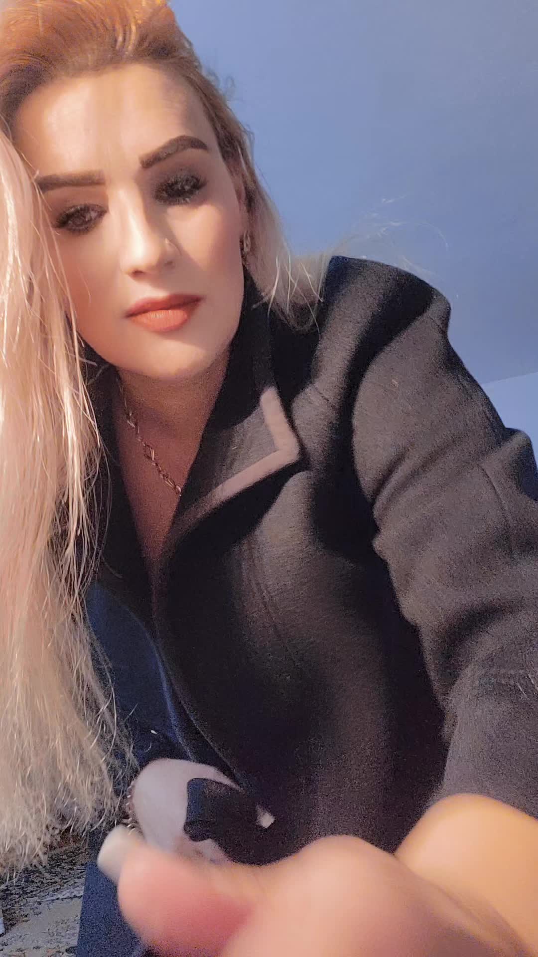 @Violeta Sava