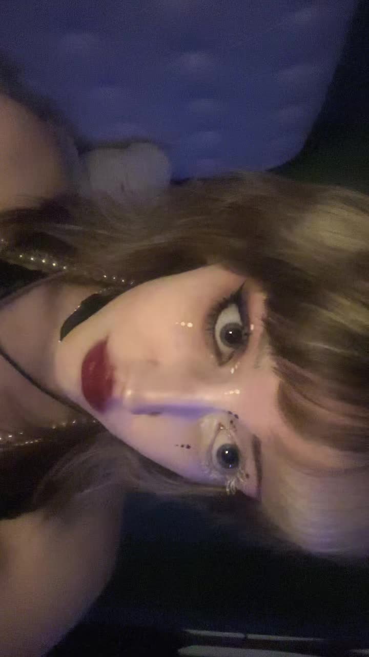 @Kriszti