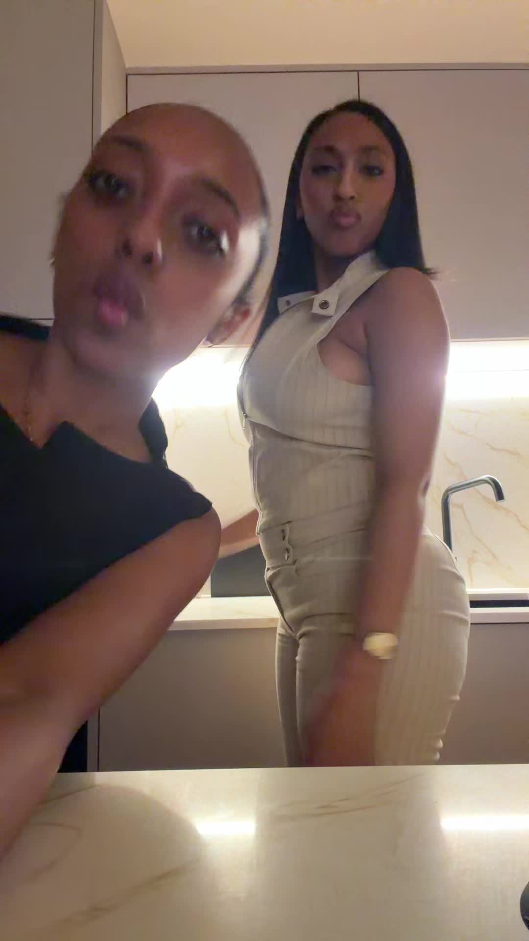@realachicka