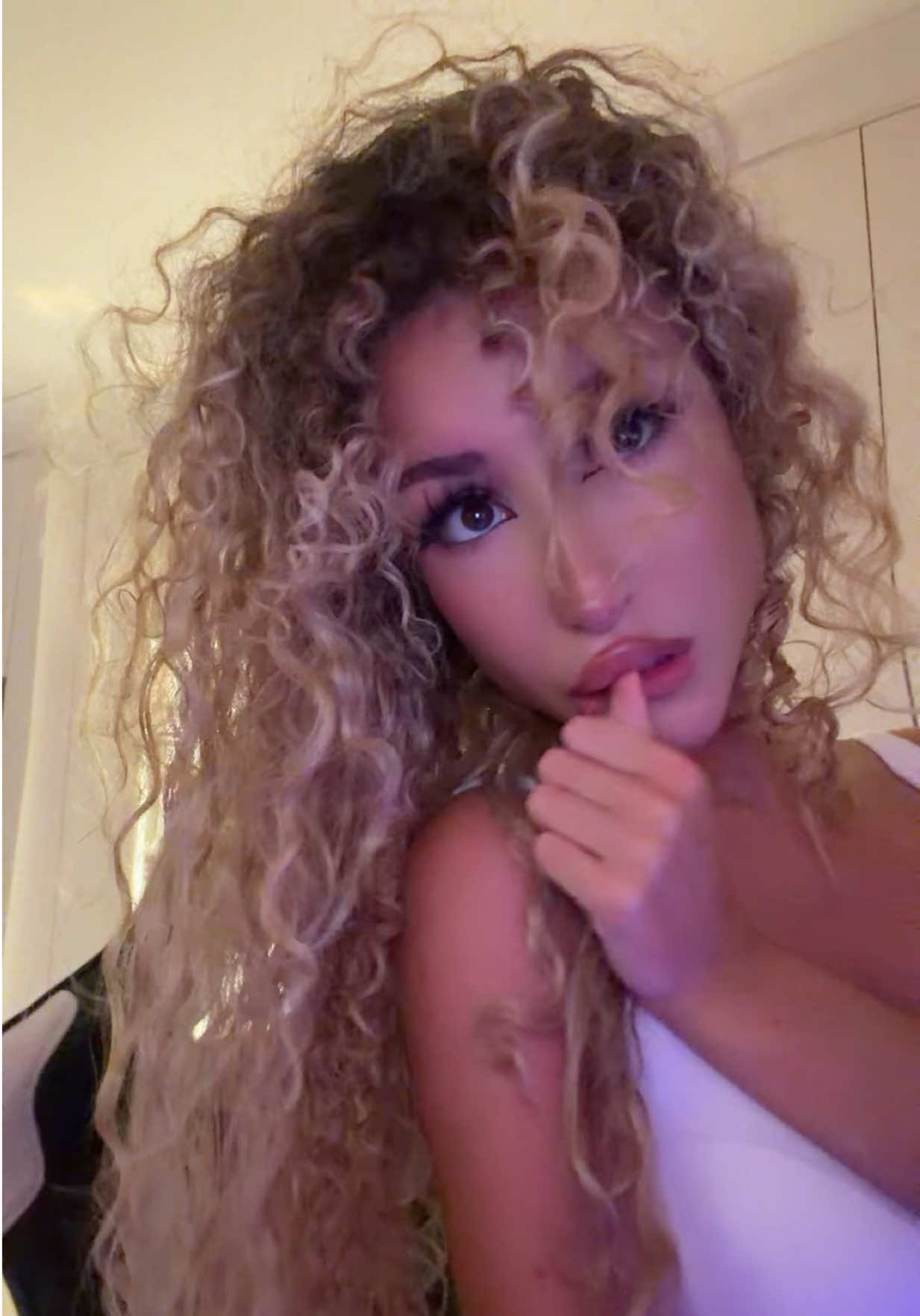 @Curlyfriesjazz🥀