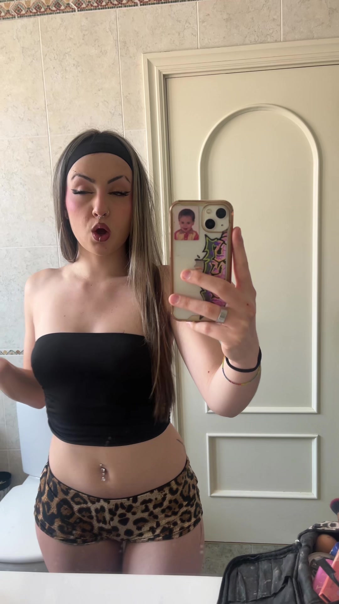 @ollaaiiaaa