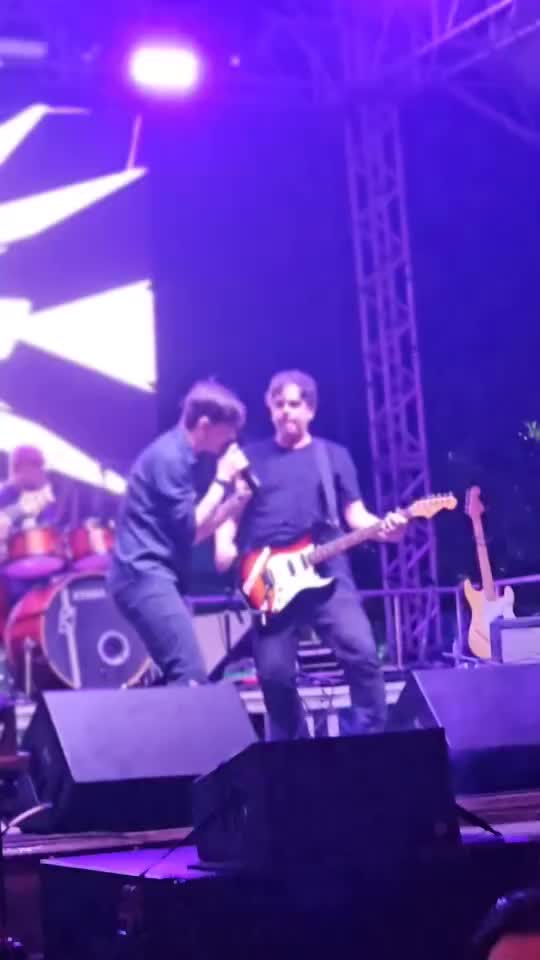 @Figur&oacute;tico