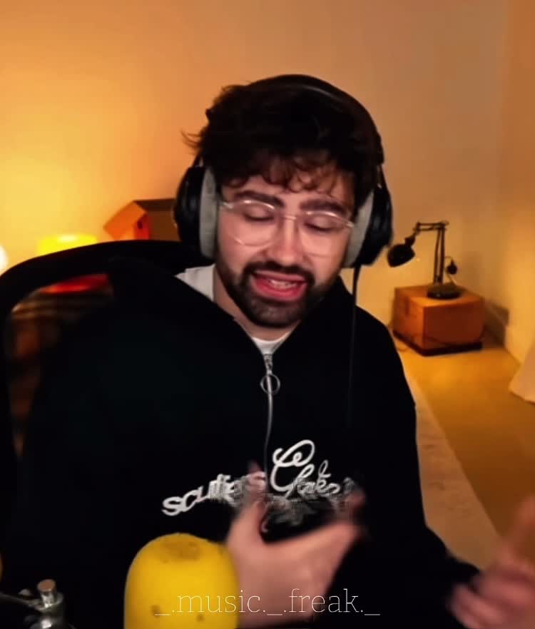 @⊹ ✧☆✧ ⊹