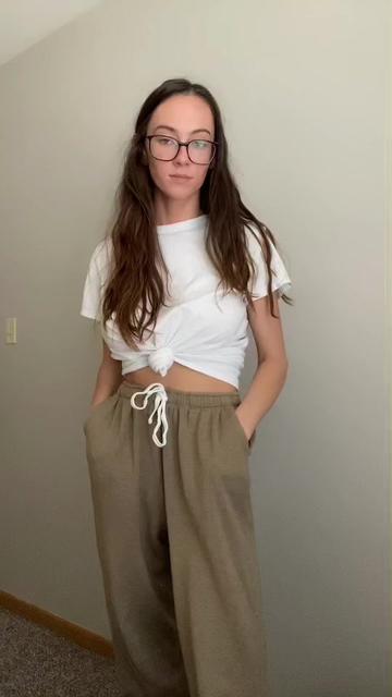 @StormiSkies