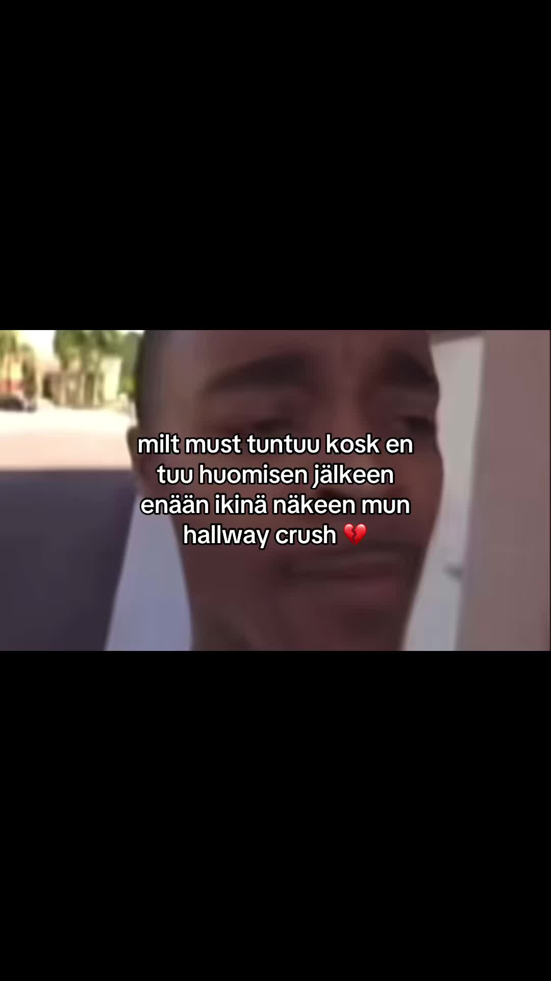 @🥹