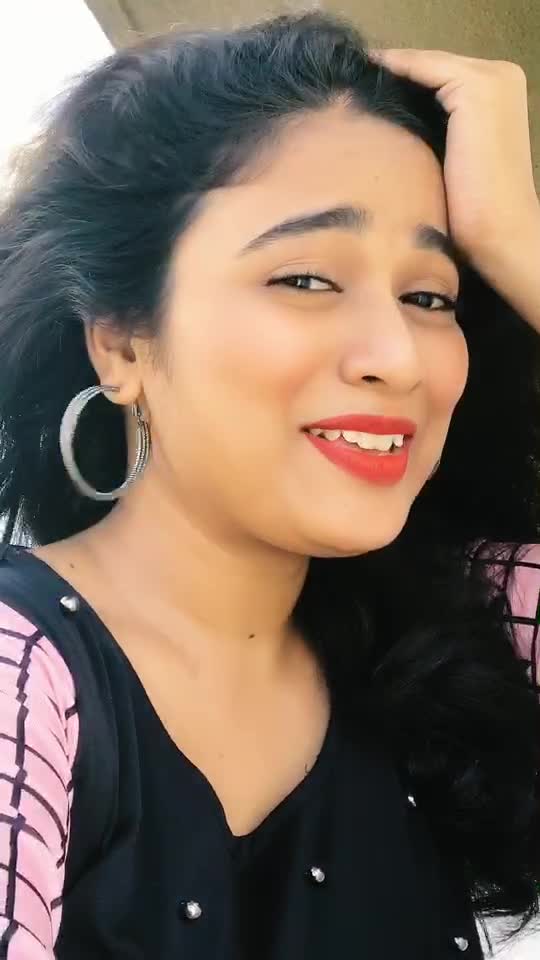 @Aafreen Shaikh👑