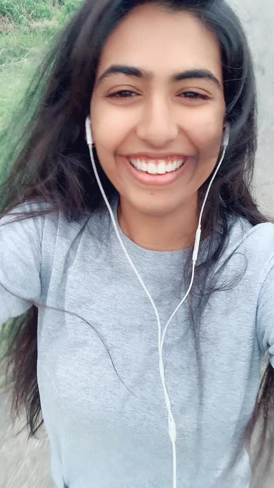 @Keerthi Katragadda🥀