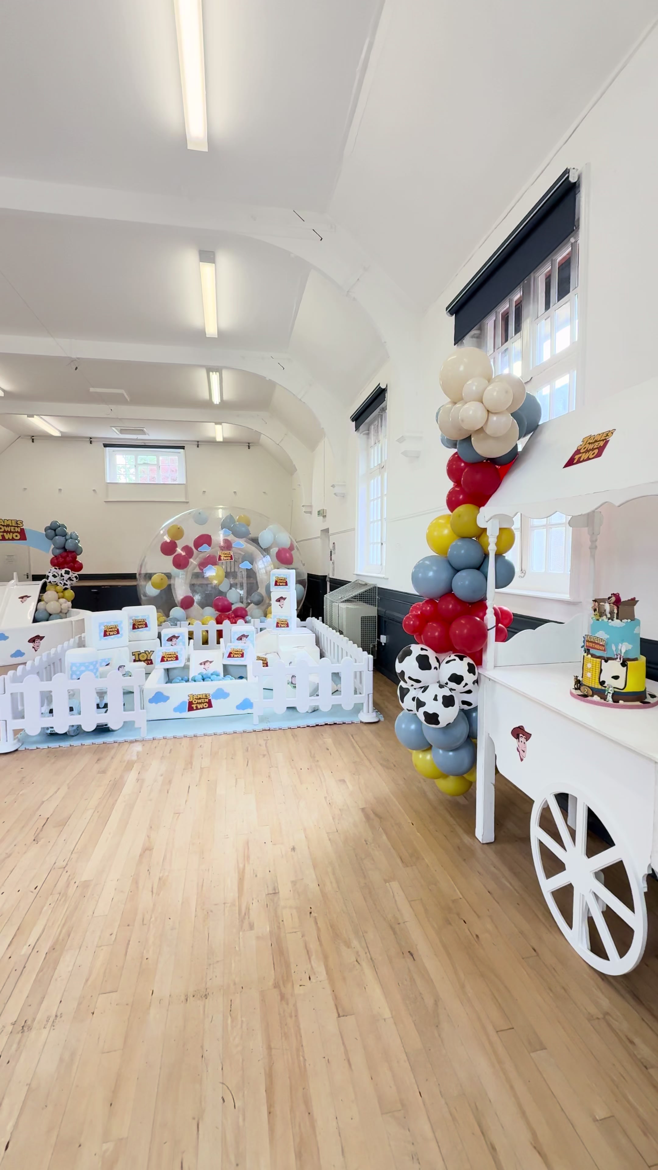 @Luxury softplay company