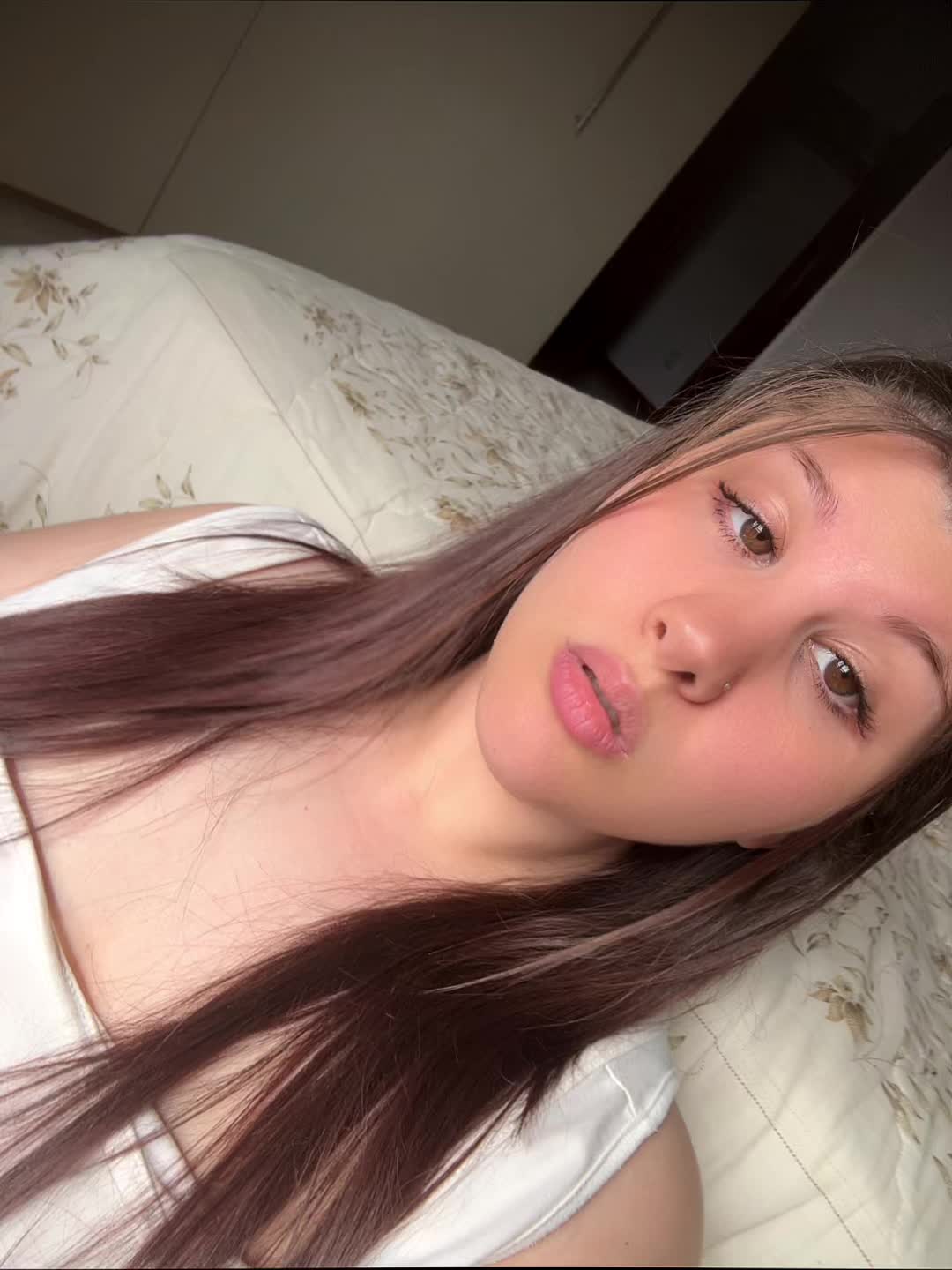@🎀𝒜𝓇𝓉ℯ𝓂𝒾𝒹ℯ🎀