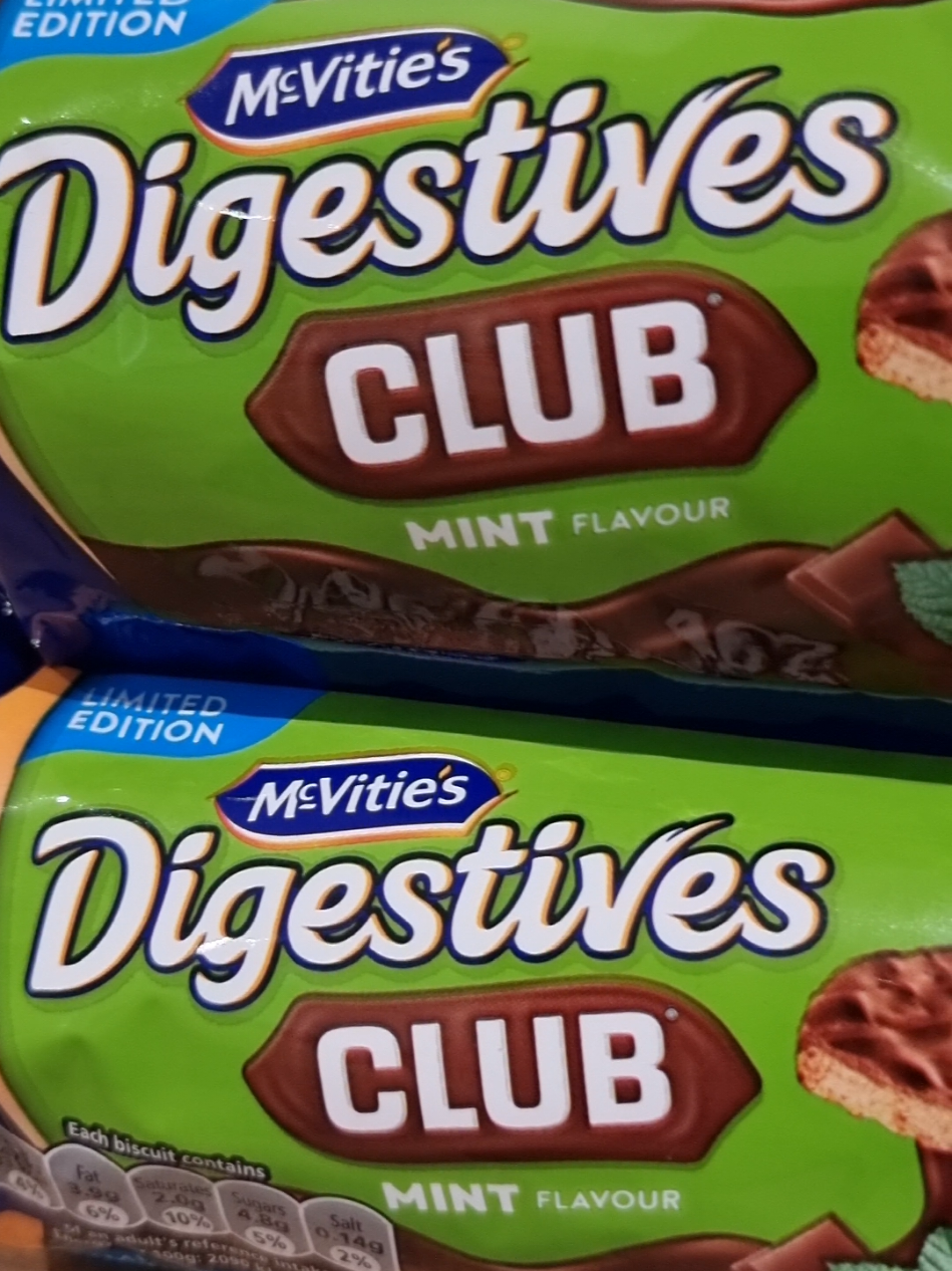 @johns_snackreviews